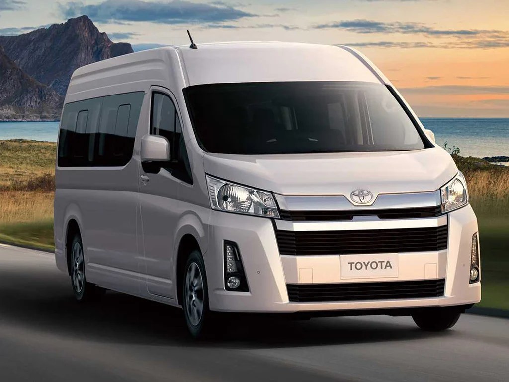 2020-Toyota-Hiace-8